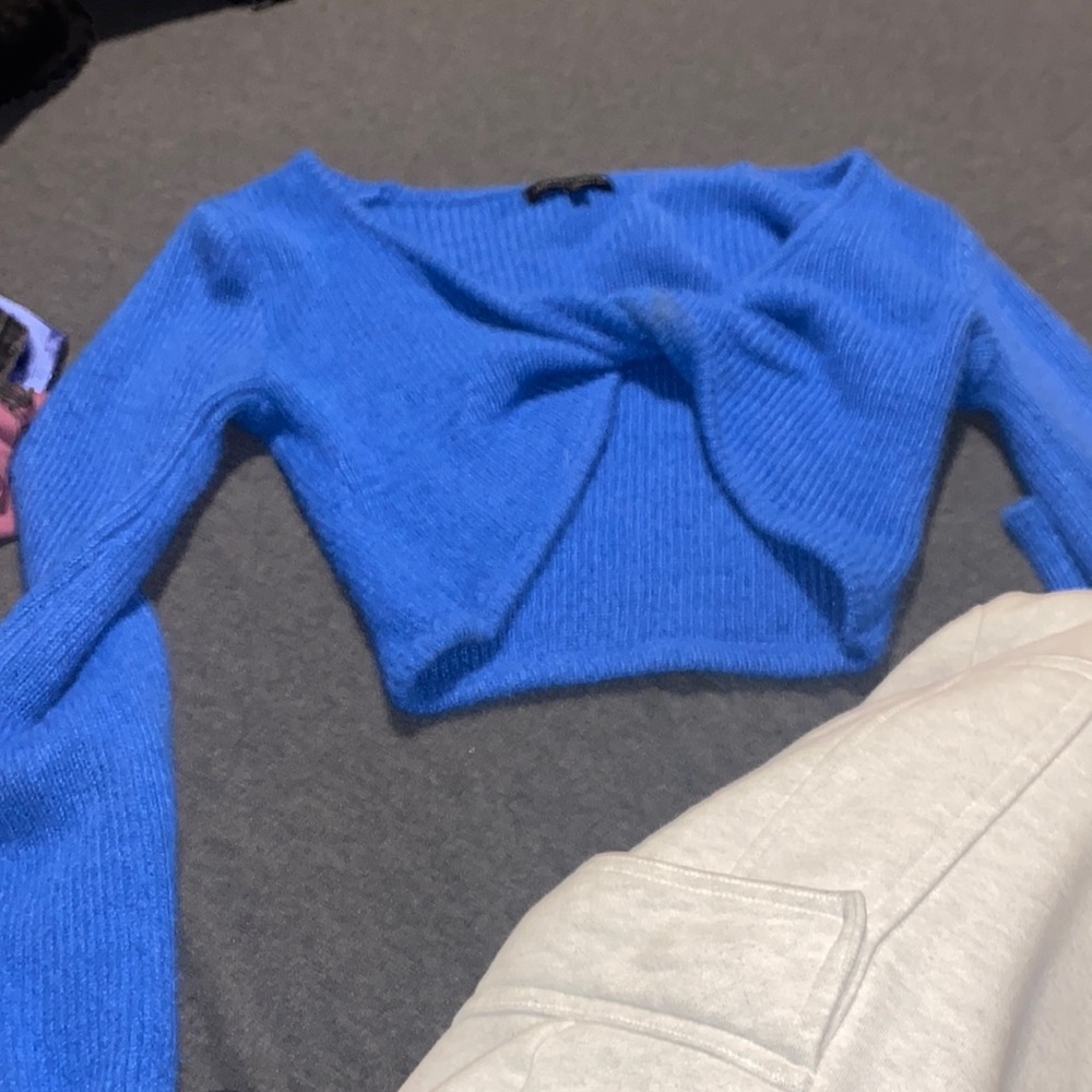 isabella’s cabinet crossover sweater